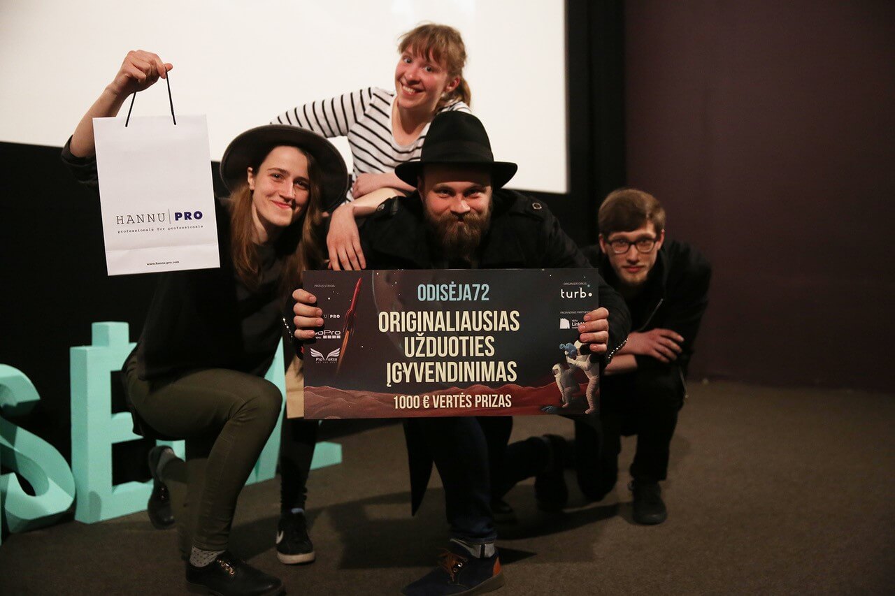 JAU 2 METUS IŠ EILĖS LIETUVOS KINO KŪRĖJAI BEI ENTUZIASTAI KVIEČIAMI DALYVAUTI 72 VALANDŲ FILMŲ KŪRIMO IŠŠŪKYJE