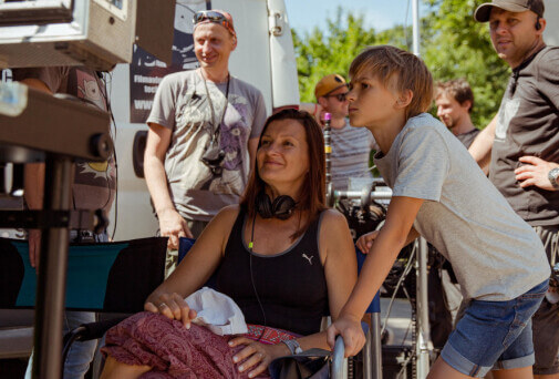 BEVEIK PO 15 METŲ INESA KURKLIETYTĖ VĖL IMASI KURTI FILMĄ VAIKAMS